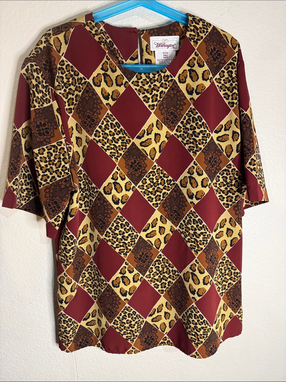 Worthington Maroon, Gold and Brown Diamond-Pattern Short Sleeve Shirt
